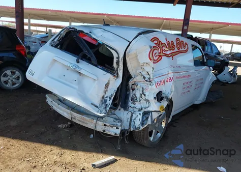 2010 Chevrolet Hhr Panel Ls z USA, uszkodzony, nr VIN 3GCAAADB5AS616872